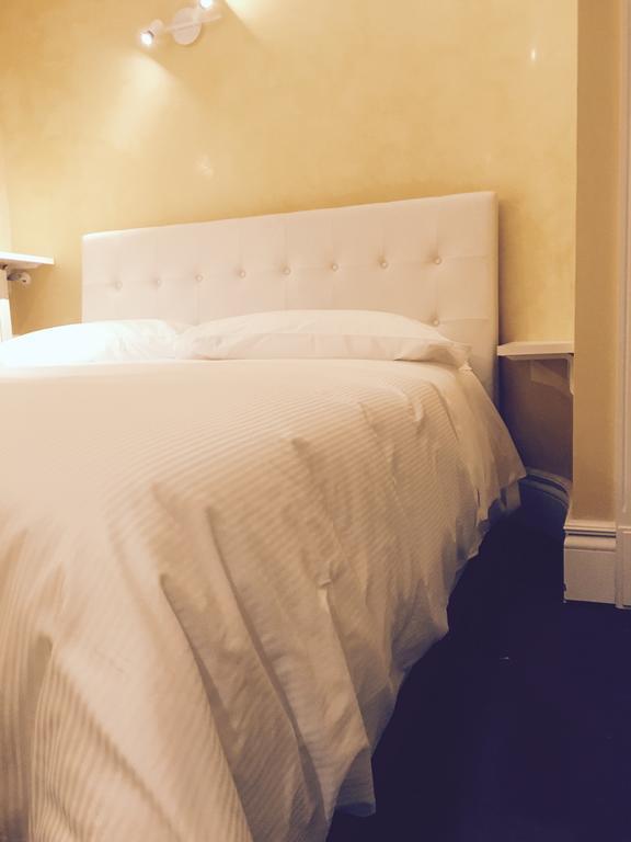 Bed and Breakfast Palazzo Eliss Margherita Di Savoia Pokoj fotografie