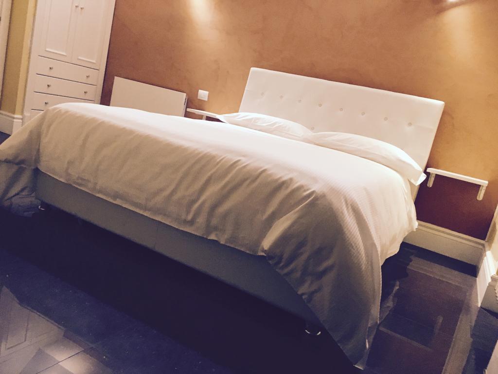 Bed and Breakfast Palazzo Eliss Margherita Di Savoia Exteriér fotografie
